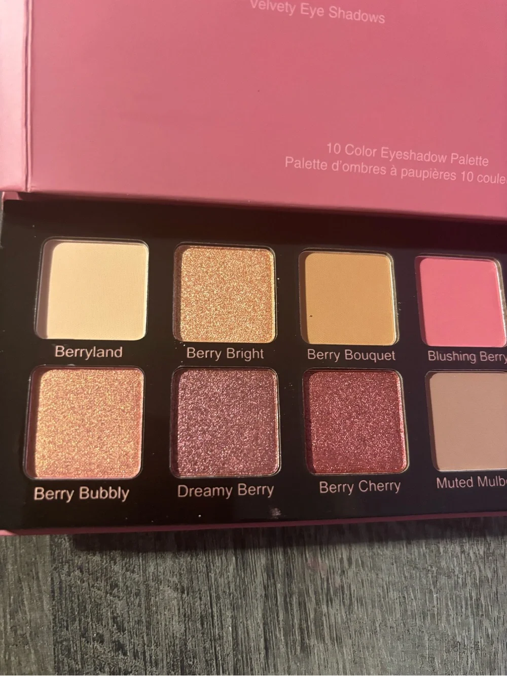 Violet Voss Berries N Cream Dreams Eyeshadow Palette NEW